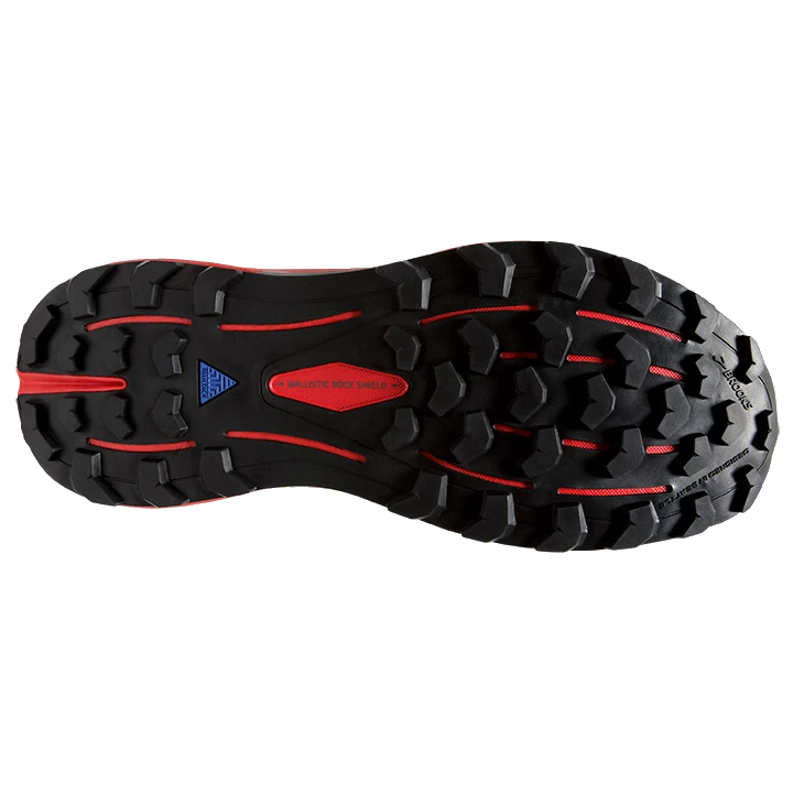 Brooks Cascadia 16 TrailTack outsole — aggressive 3D Hex Lug pattern